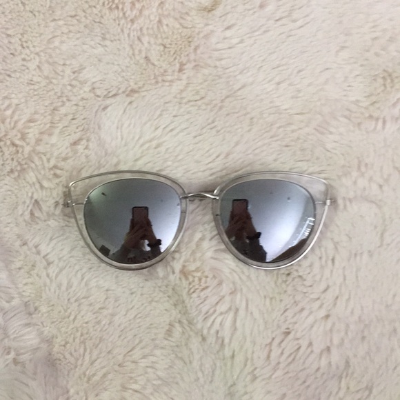 Sunglasses - Picture 1 of 1